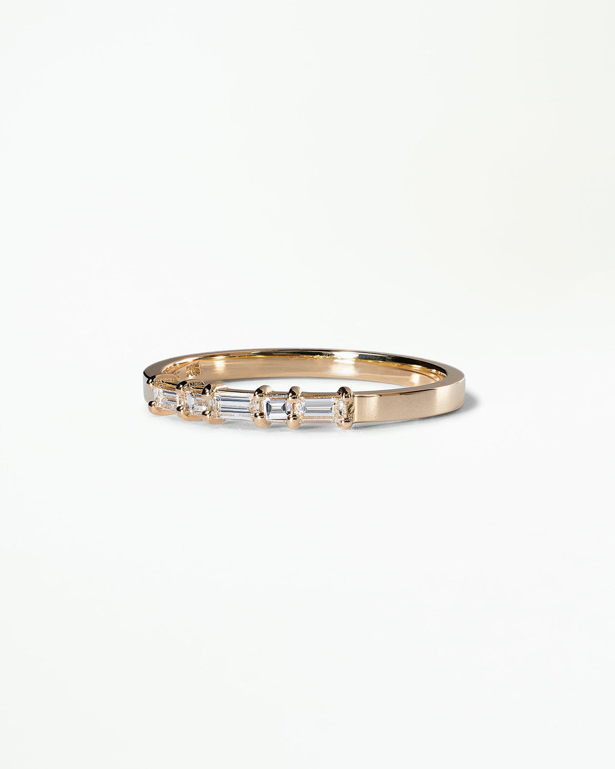 Baguette Cut Diamond Agnes Band