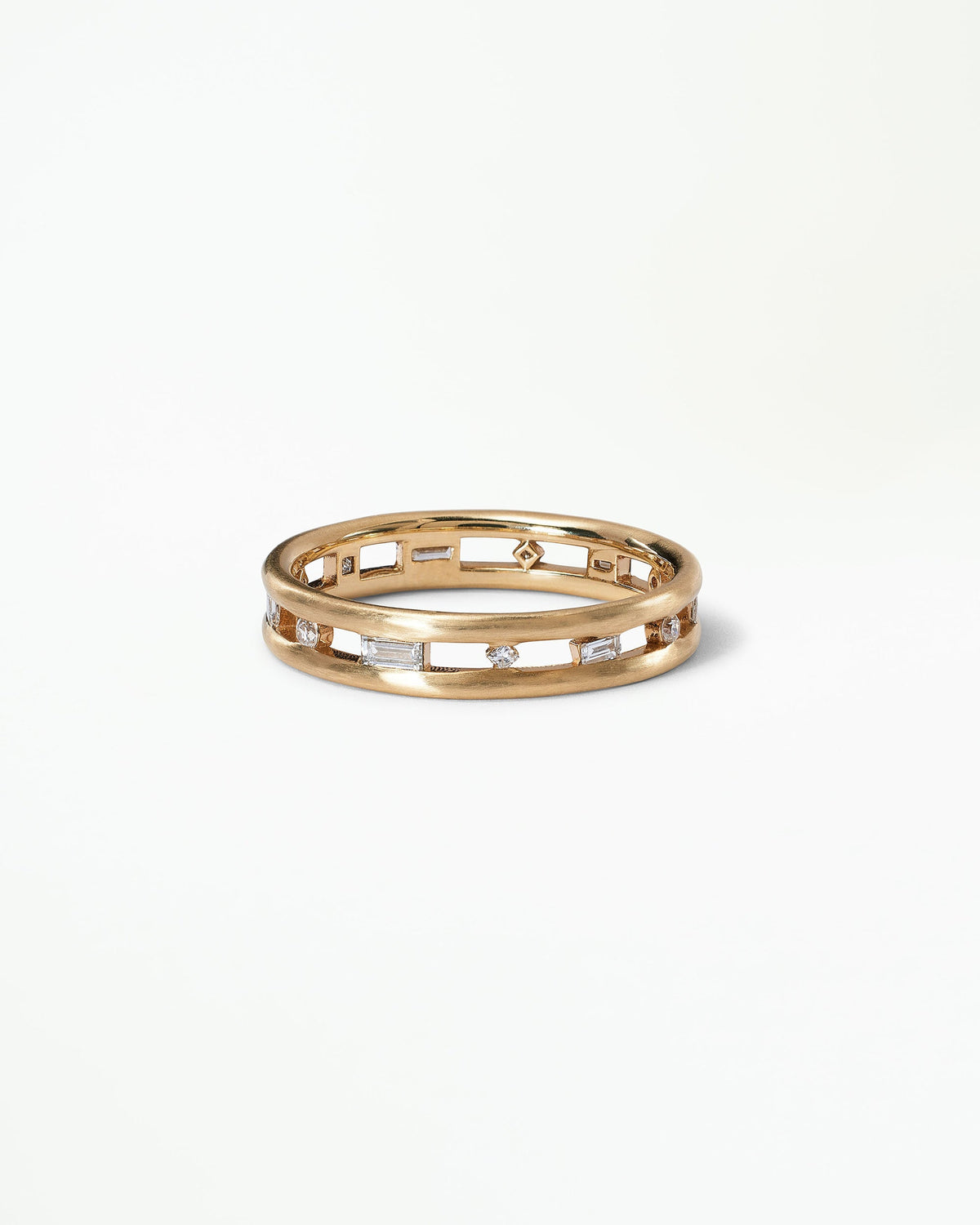 Diamond Float Ring