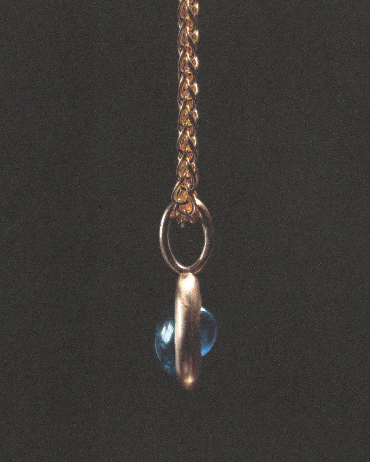 Duo Sapphire Sister Charm