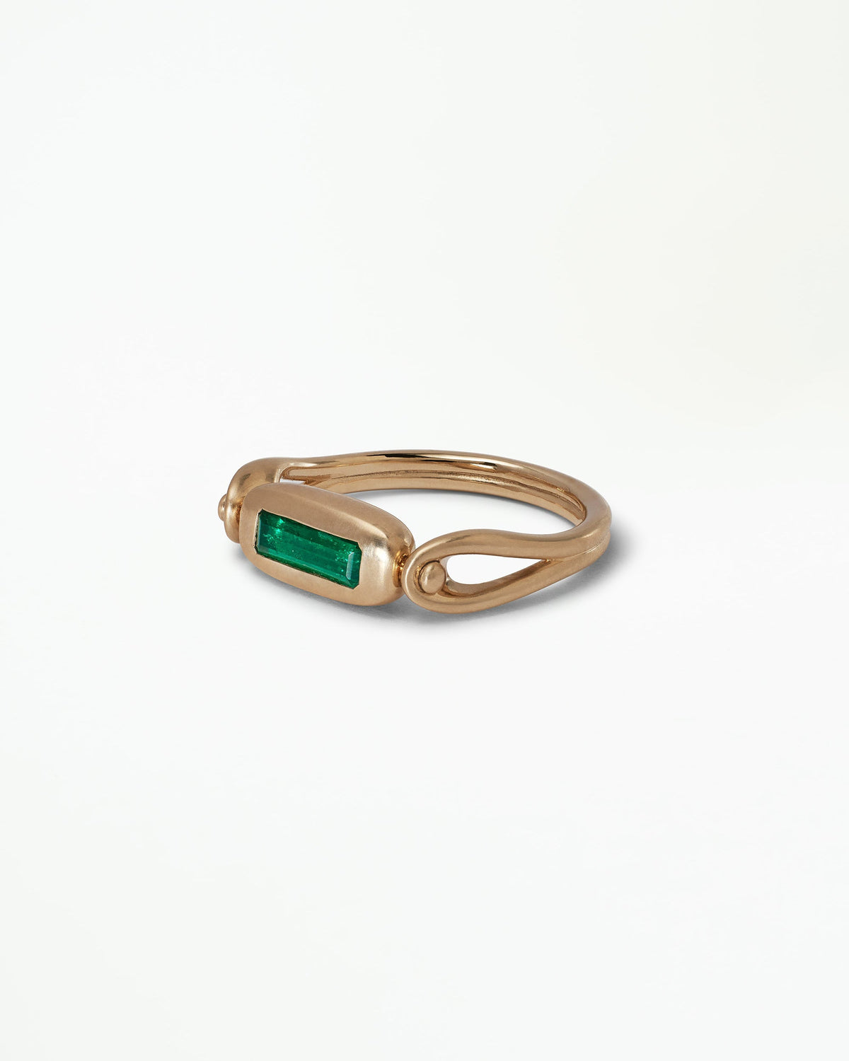 Elongated Emerald Tempo Ring No. 3