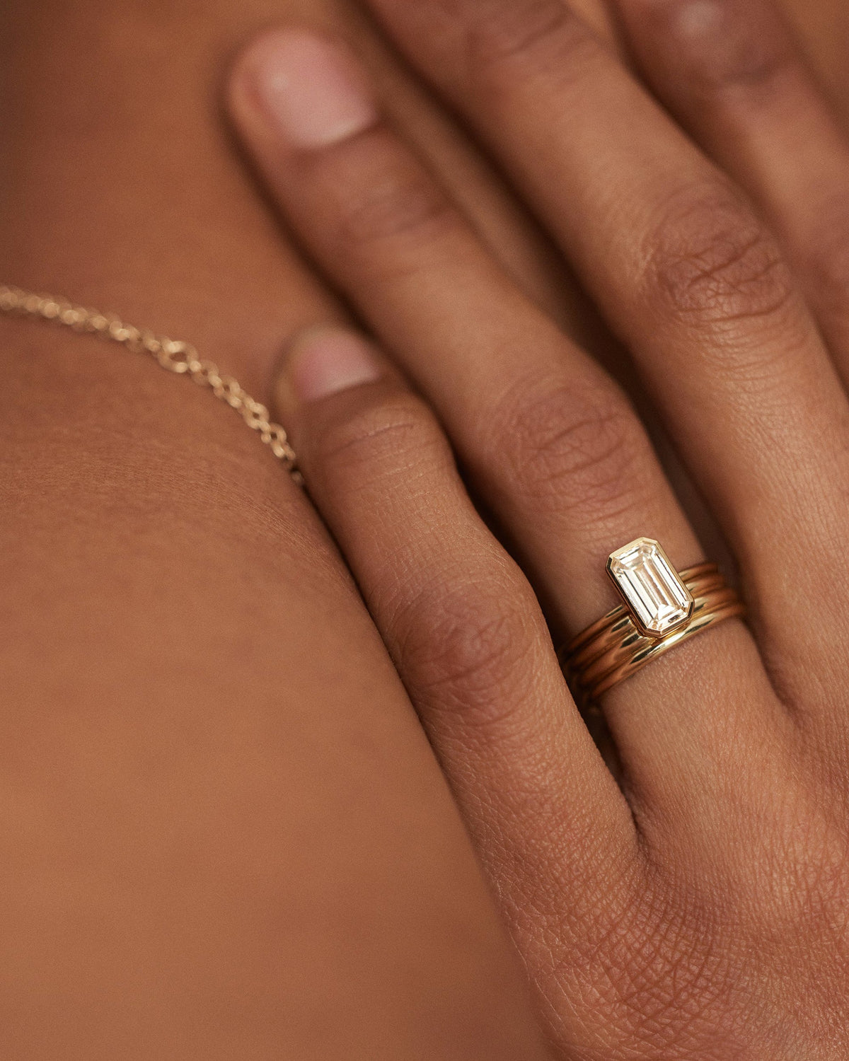 Emerald Cut Diamond Ridge Ring Set