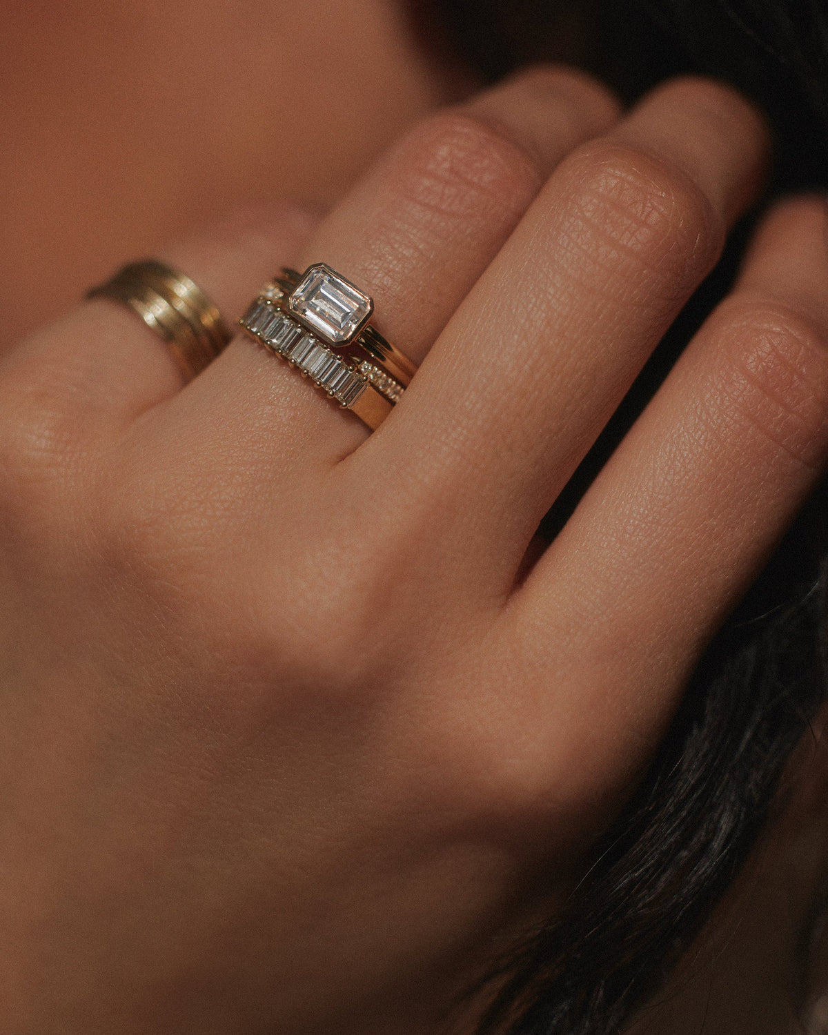 [lifestyle]Emerald Cut Diamond Ridge Solitaire Ring