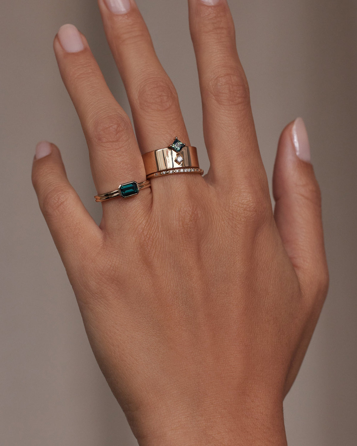 Emerald Cut Teal Sapphire Ridge Solitaire Ring