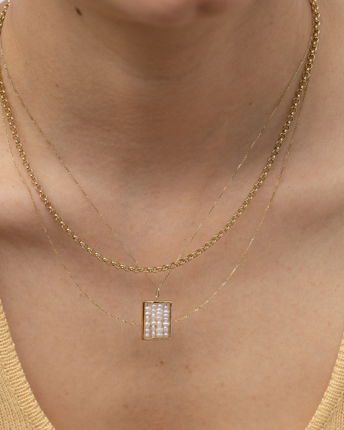 Pearl Small Weaving Pendant