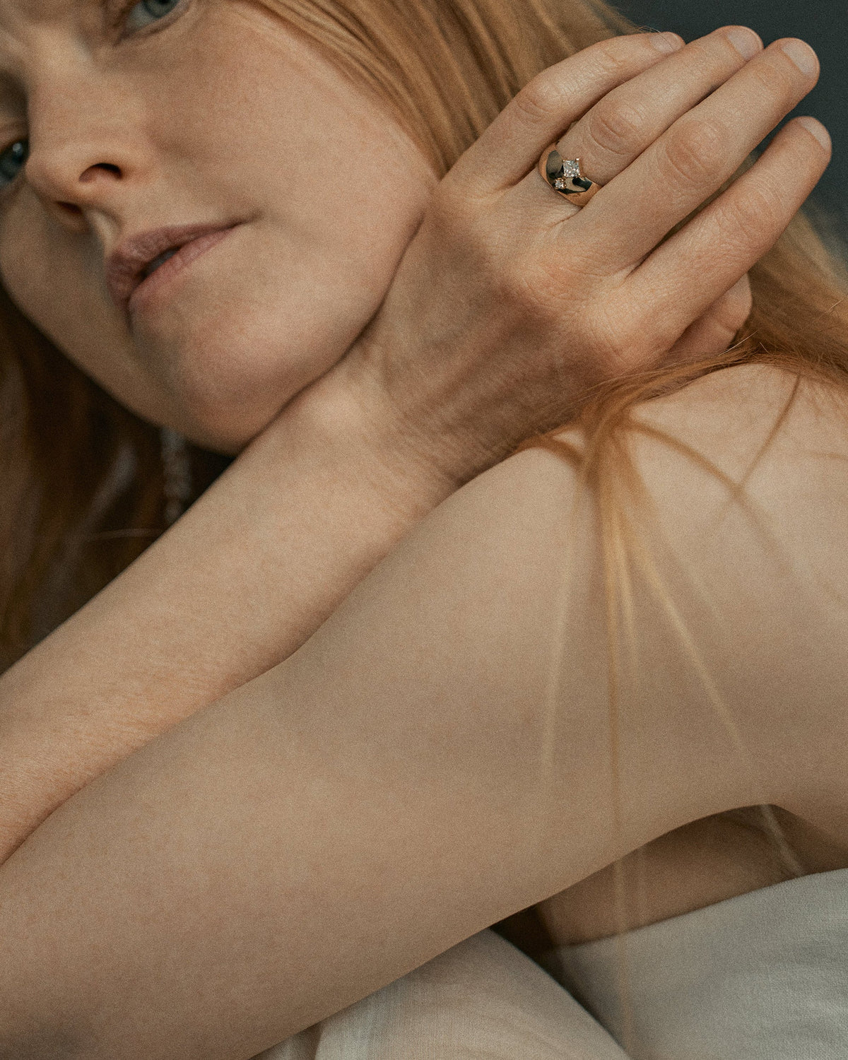 [lifestyle]Princess Cut Diamond Bricolage Ring
