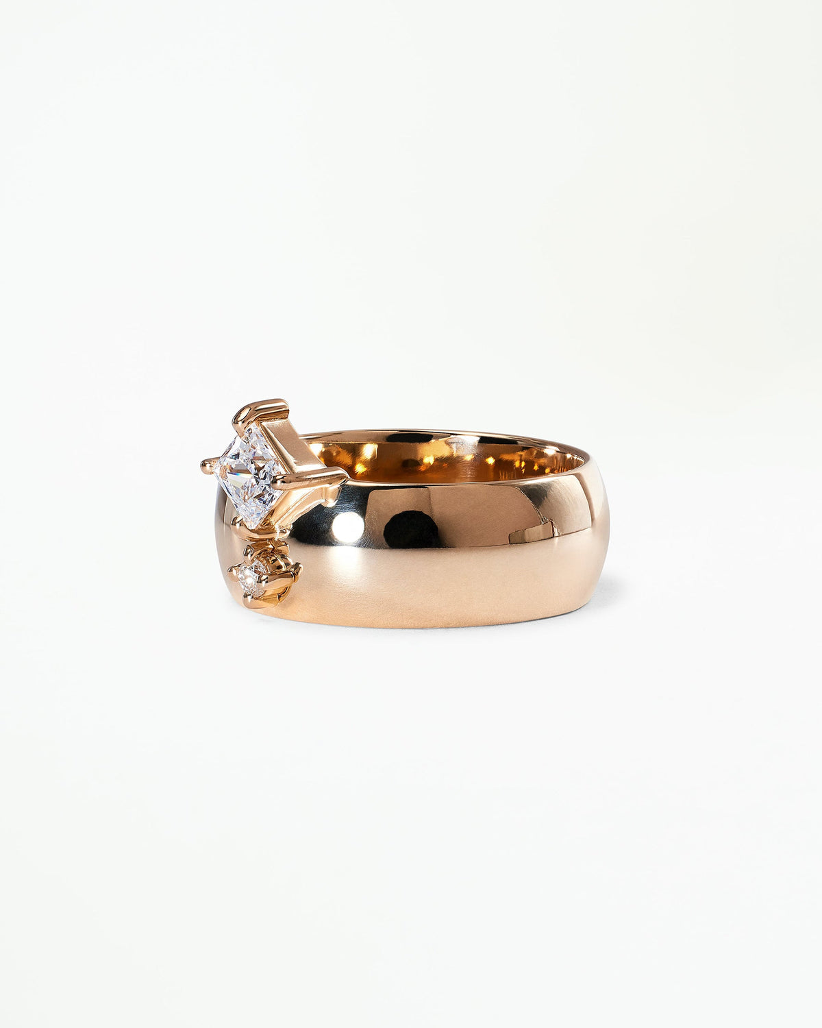 [lifestyle]Princess Cut Diamond Bricolage Ring