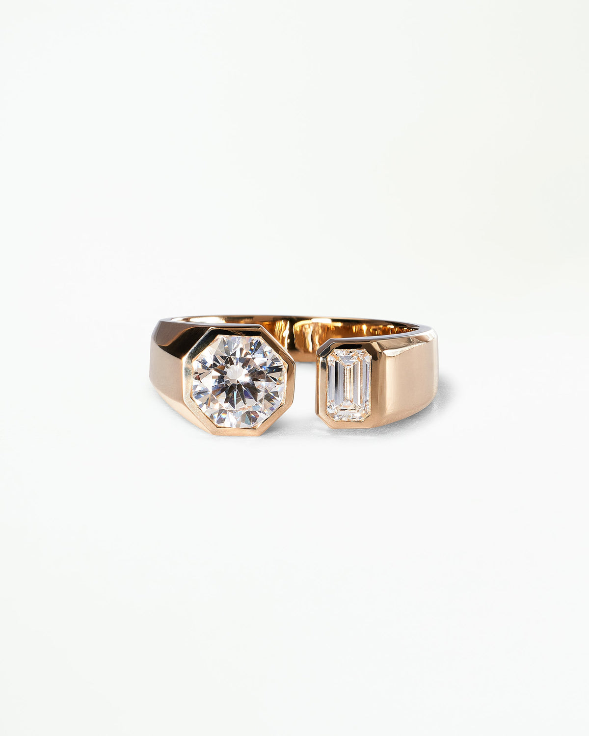 [lifestyle]Round and Emerald Cut Diamond Dyad Signet Ring