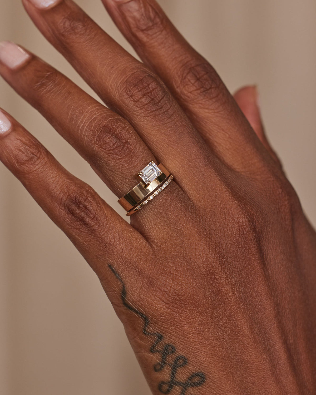 Small Micropave Diamond Graduated Band