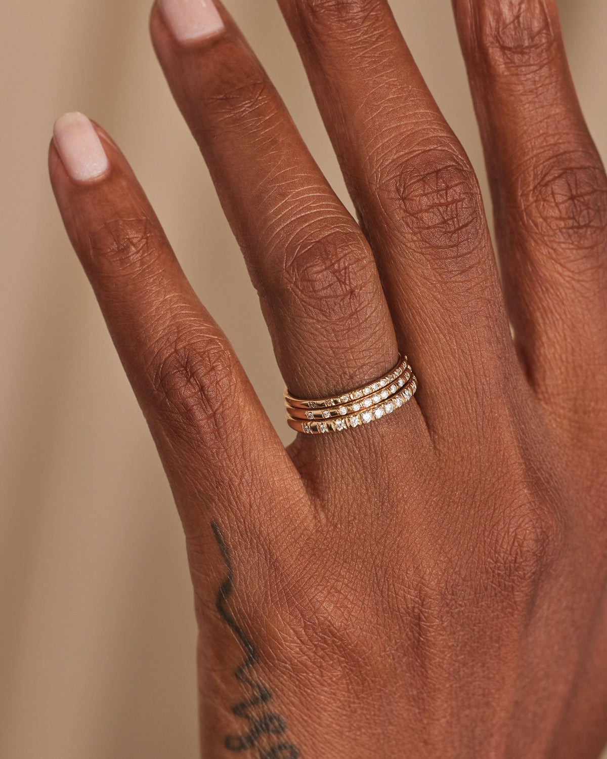 Small Micropave Diamond Graduated Band